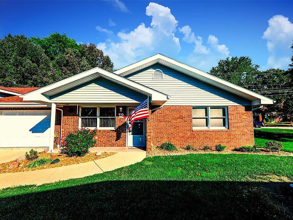 1st image of 18 Kaeser Ct