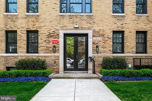 2869 28th St NW #101 Photo 1
