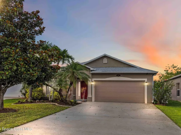 2262 Lune Ct, West Melbourne, FL 32904