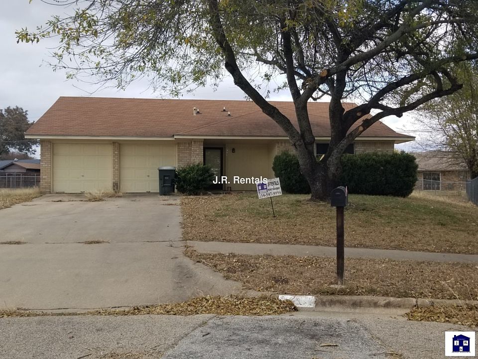 1st image of 2901 Trailridge Cir