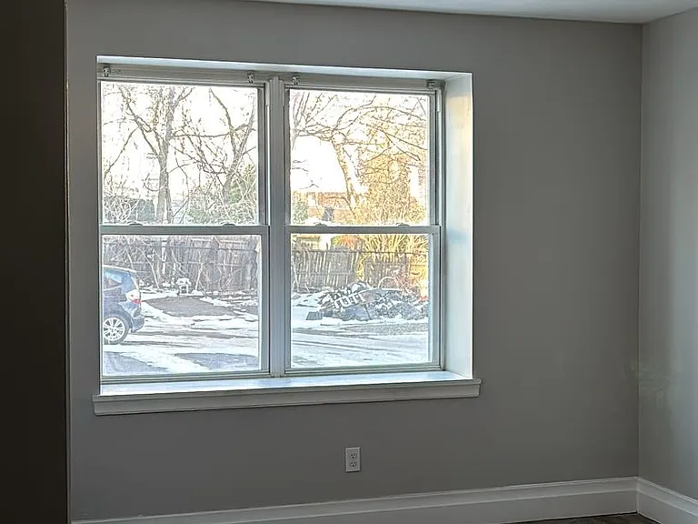 108 N Grove St #2 — Photo 2