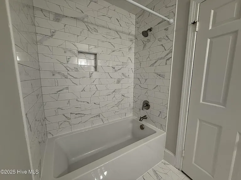 1215 E Wright Rd — Photo 10