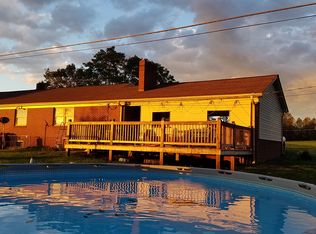 1926 Turkey Ford Rd, Mount Airy, NC 27030