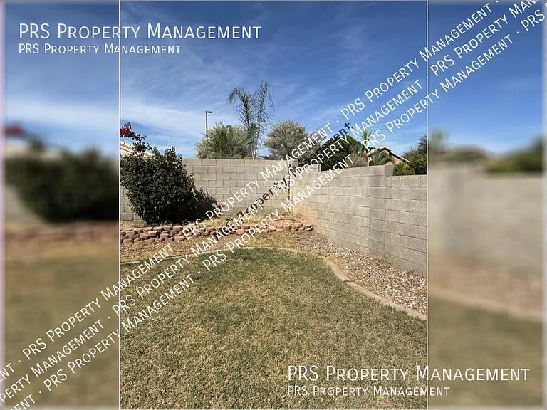 1744 E Robin Ln — Photo 25