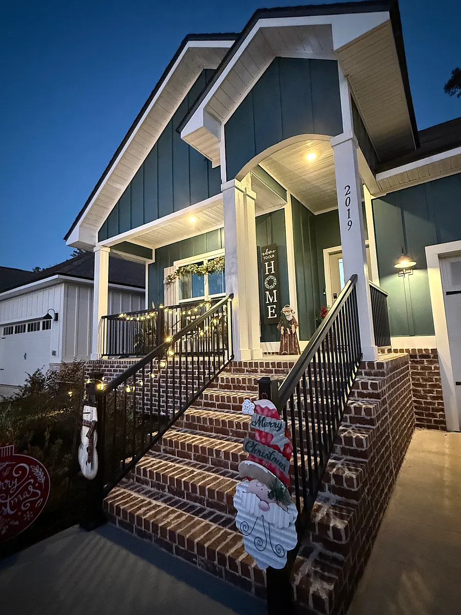 Building Photo - 2019 Hansell Hill Dr