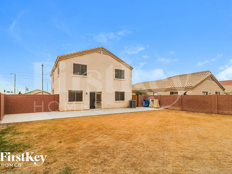23768 W Desert Bloom St — Photo 18