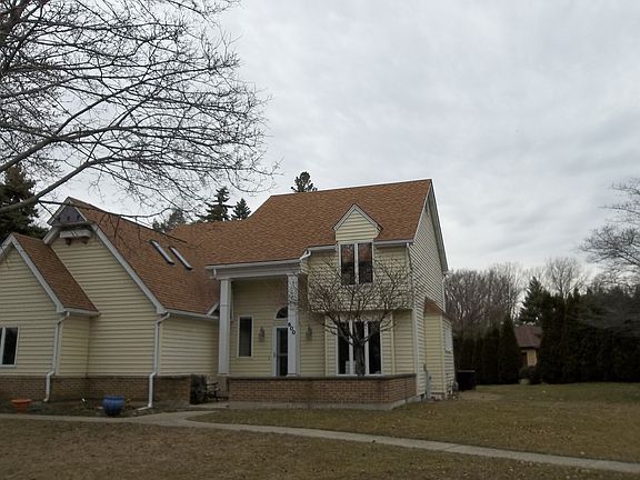 3rd image of 600 W South St