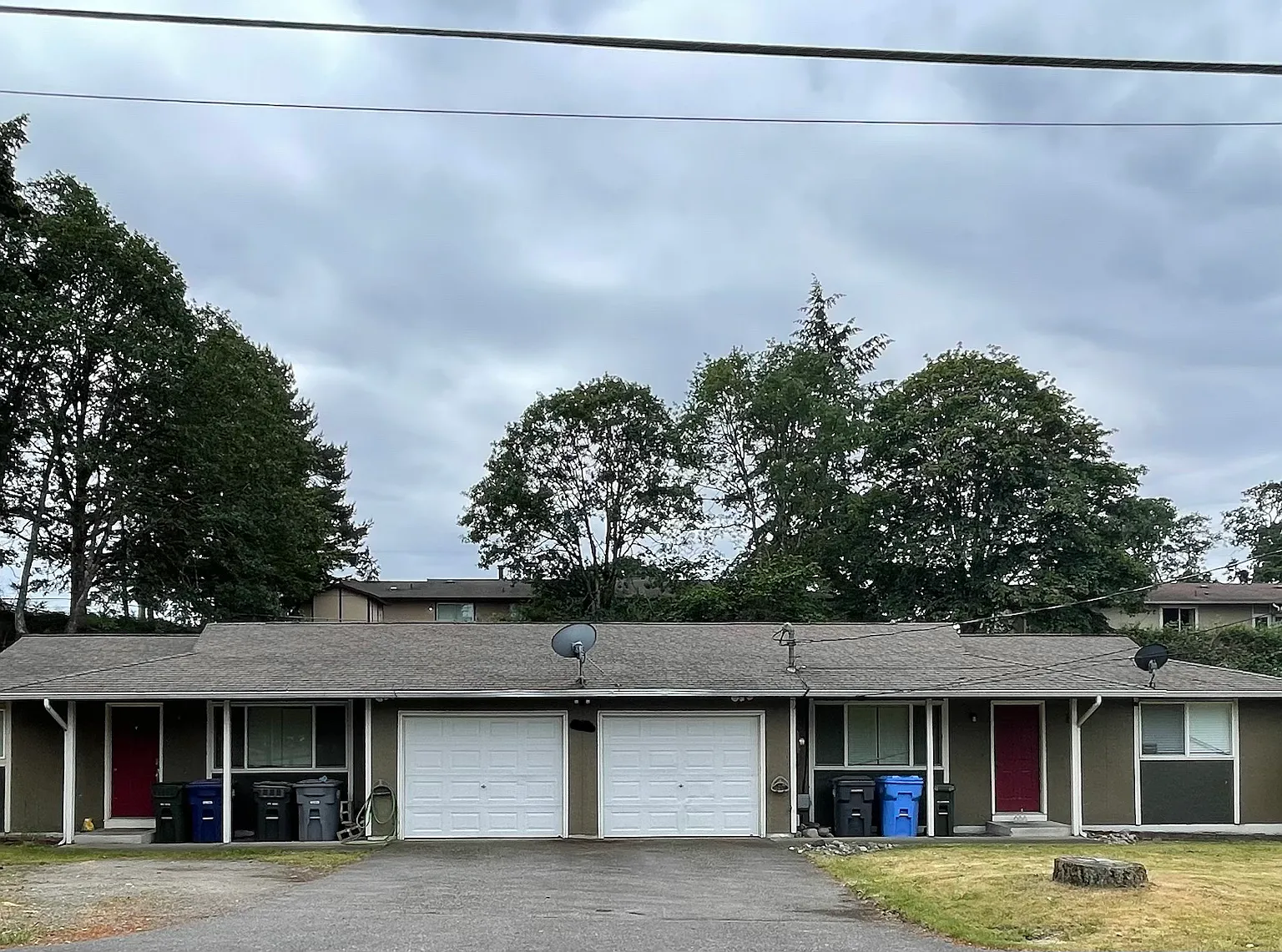 2 bed, 750 sqft, $1,900 — Photo 1
