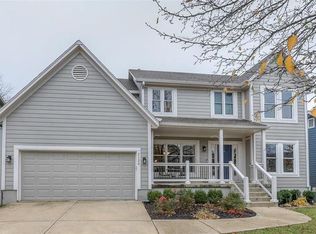 2120 S Stagecoach Dr, Olathe, KS 66062