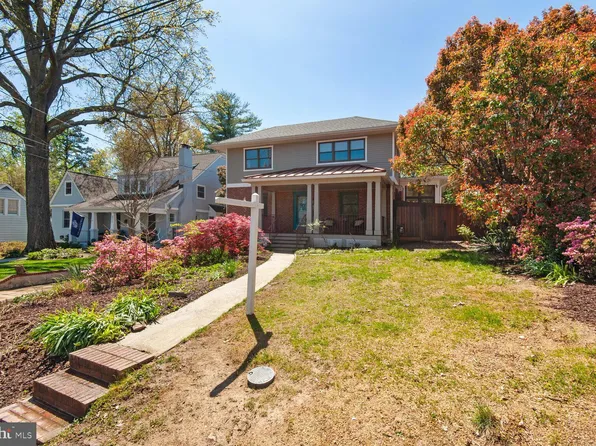 5916 16th St N, Arlington, VA 22205