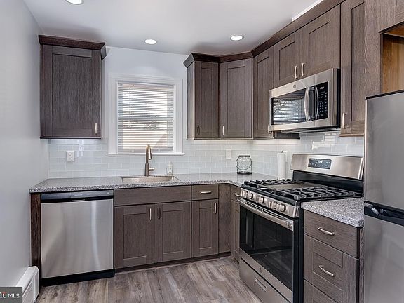 5th image of 1609 E Berks St