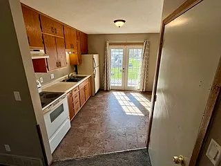 2 bed, 800 sqft, $725 — Photo 2