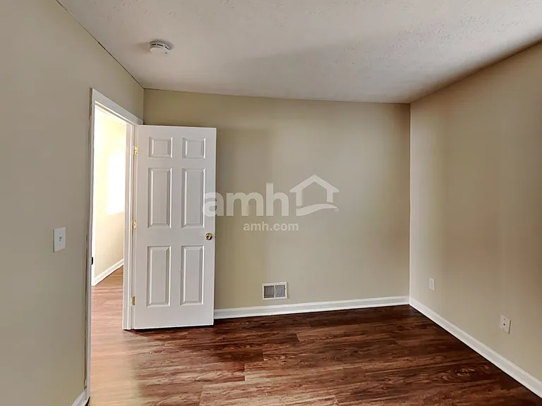 1760 Navion Ct — Photo 16