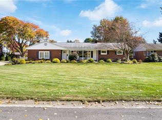 214 Sutton Ave NE, North Canton, OH 44720