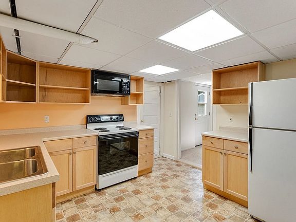 5th image of 15 Appletree Ct #2