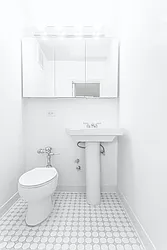 Rented by Olnick Organization