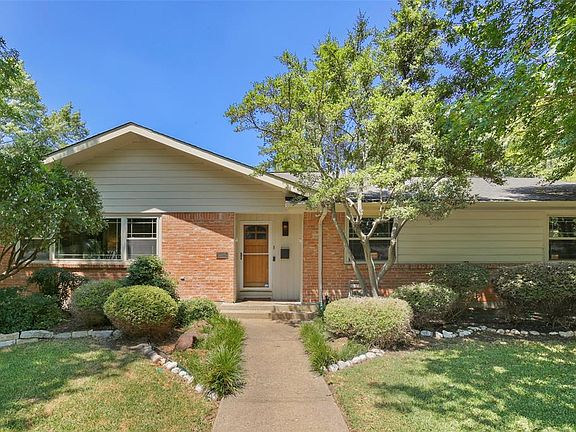 2nd image of 3625 Warick Dr