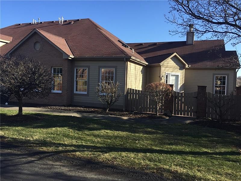 2nd image of 109 Linden Ct