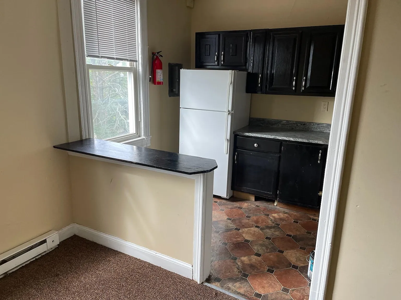 1 bed, 450 sqft, $850 — Photo 3
