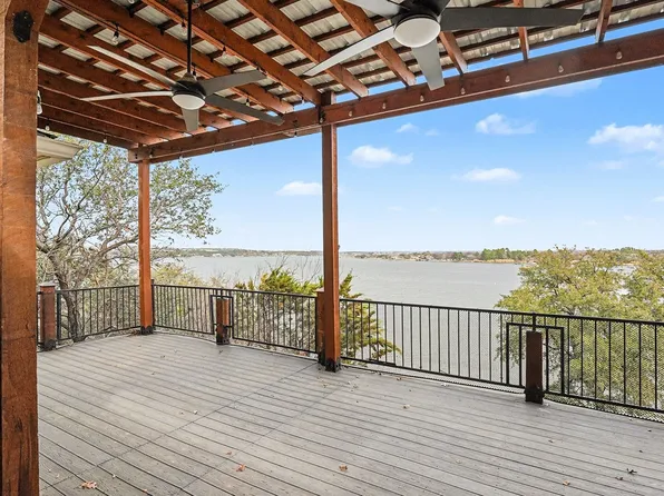 7006 Stone Bluff Ct, Granbury, TX 76048
