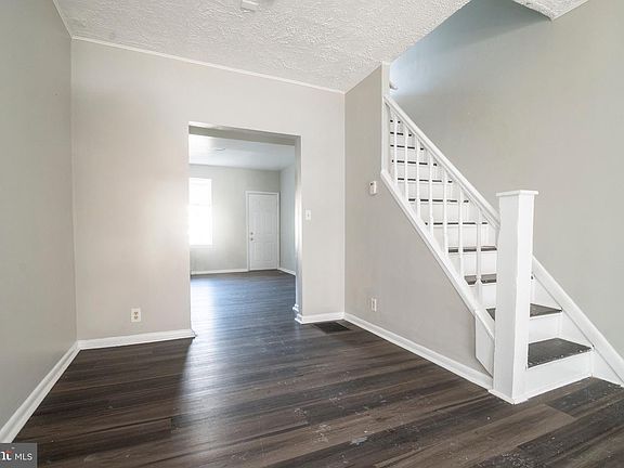 5th image of 530 N Curley St