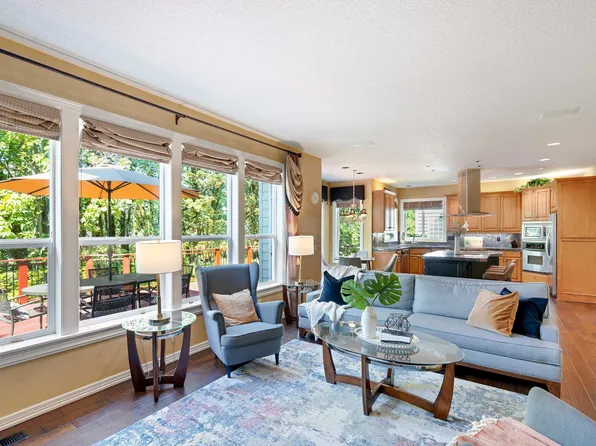 2377 NW Birkendene St, Portland, OR 97229