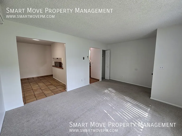 2113 N 15th St — Photo 4