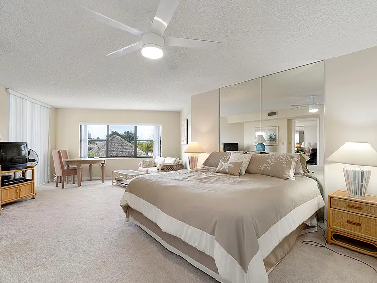 6500 Sunset Way #116 — Photo 21