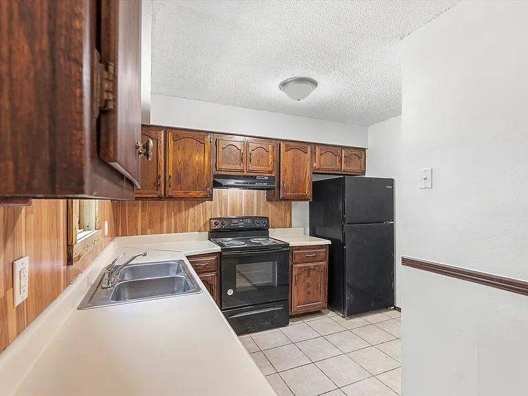 1803-1835 Cedar Heights Dr — Photo 46