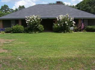 2008 W McNeese St, Lake charles, LA 70605
