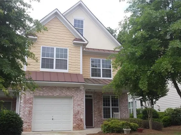 388 Saint Claire Dr, Alpharetta, GA 30004