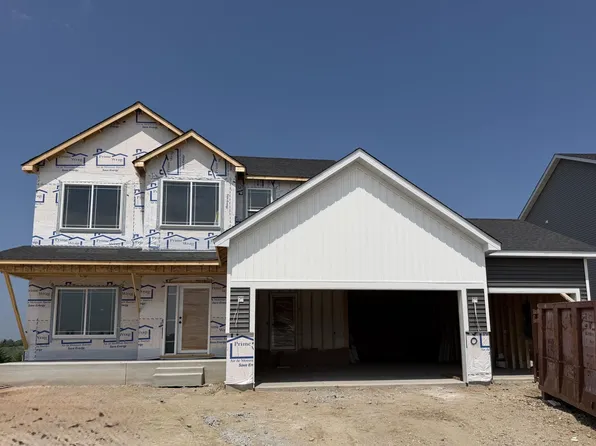 9650 32nd St NE, Saint Michael, MN 55376