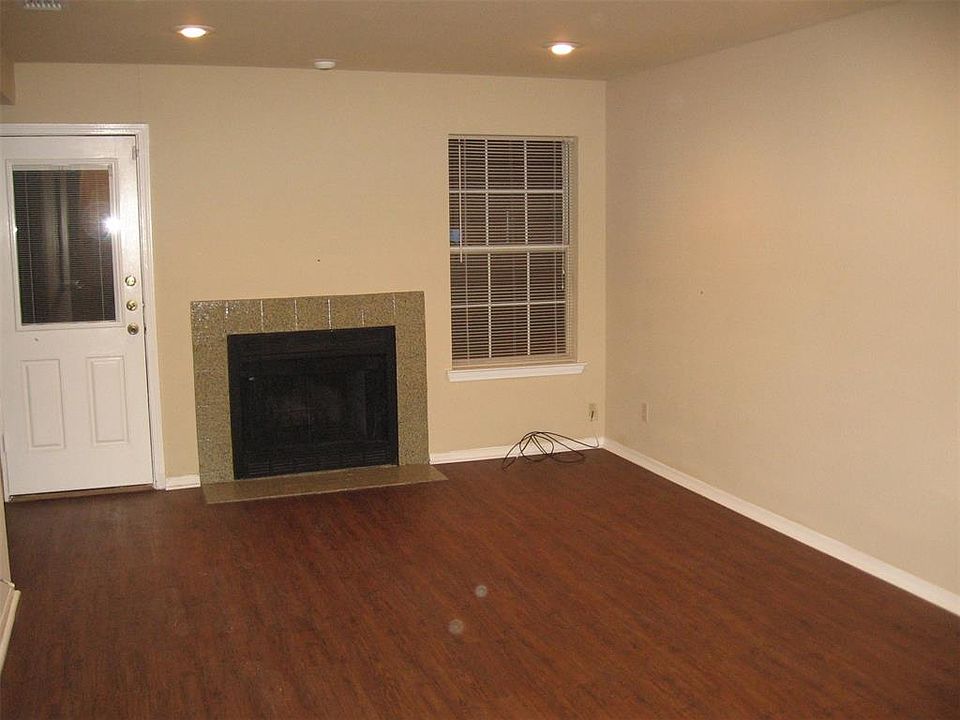 1st image of 3213 Whatley Dr