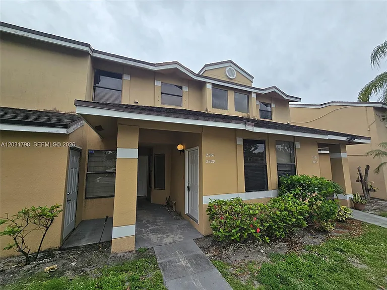 2231 SW 80th Ter #2231 — Photo 16