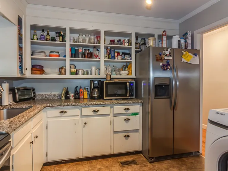 127 Clemson St — Photo 8