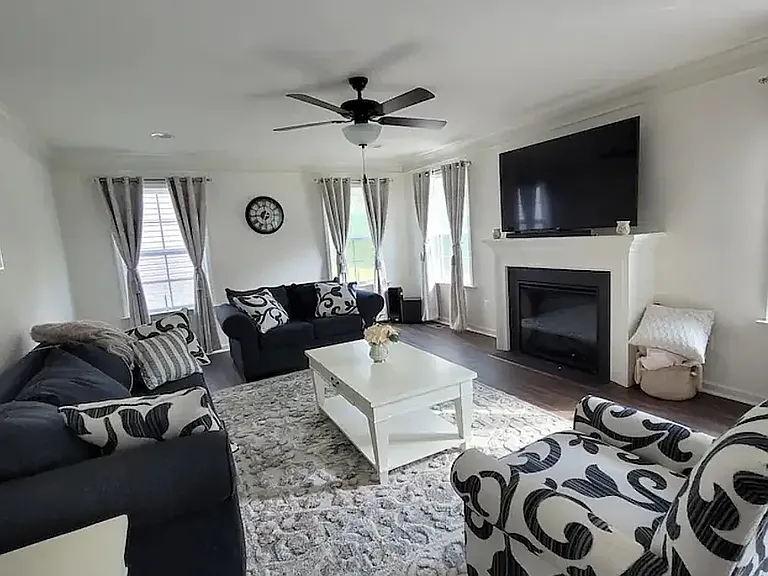 12 Belmont Pl — Photo 6