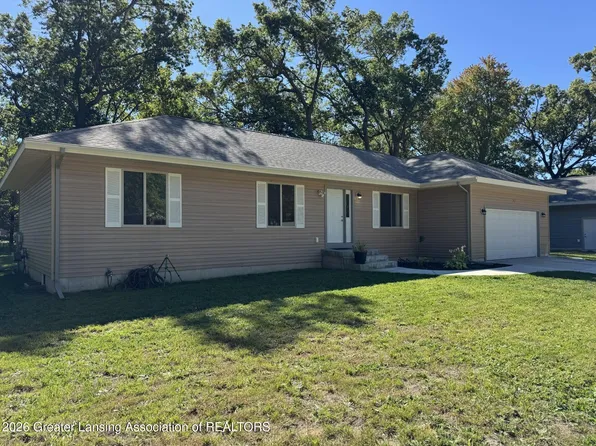 1057 Leonard Ave, Muskegon, MI 49442