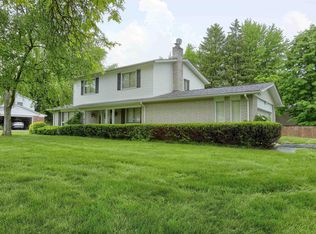 1488 Biggers Rd, Rochester Hills, MI 48309