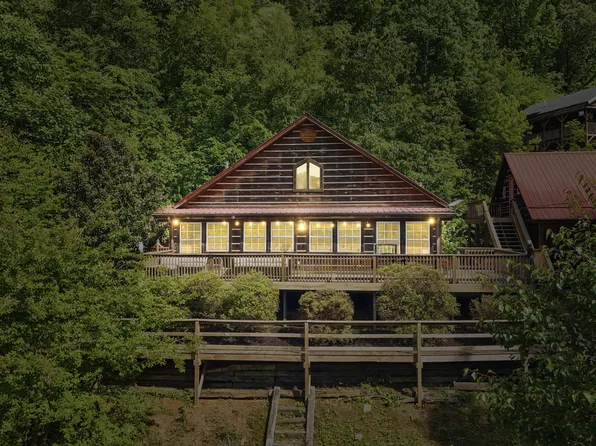 2210 Norris Rd, Butler, TN 37640