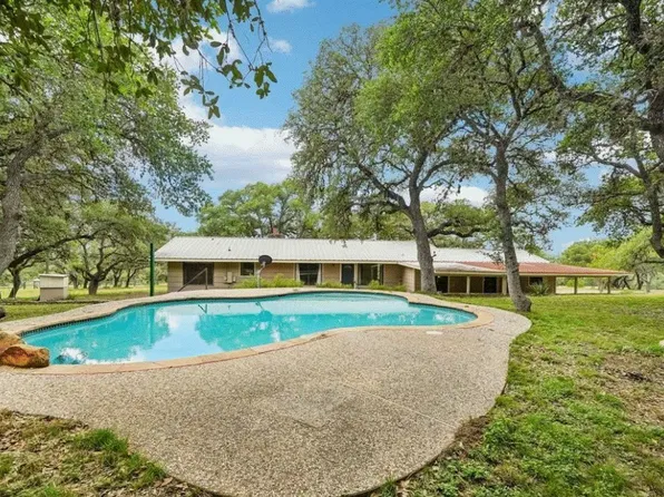 1876 Rocky Rd, Blanco, TX 78606