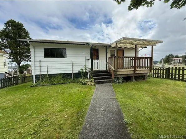 7375 Market St, Pt Hardy, BC V0N 2P0