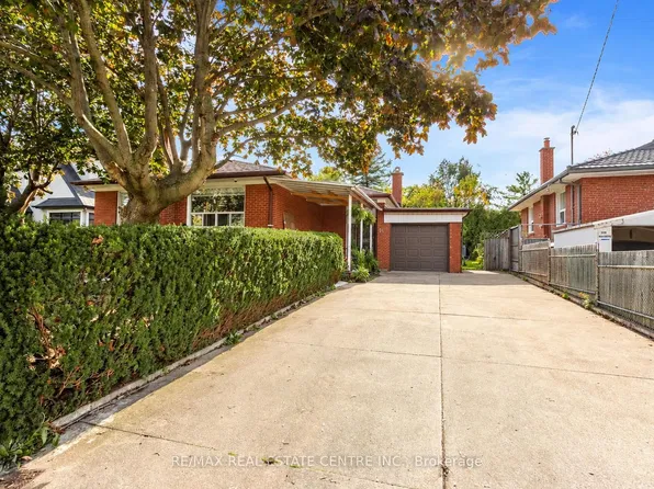 302 Southview Rd, Oakville, ON L6K 2P5