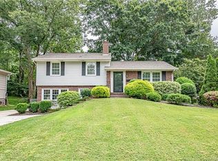 4923 White Oak Rd, Charlotte, NC 28210