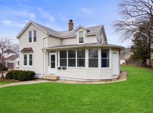 201 Jefferson St, Geneva, IL 60134