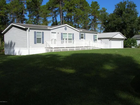 101 Crescent Ln, Crescent City, FL 32112