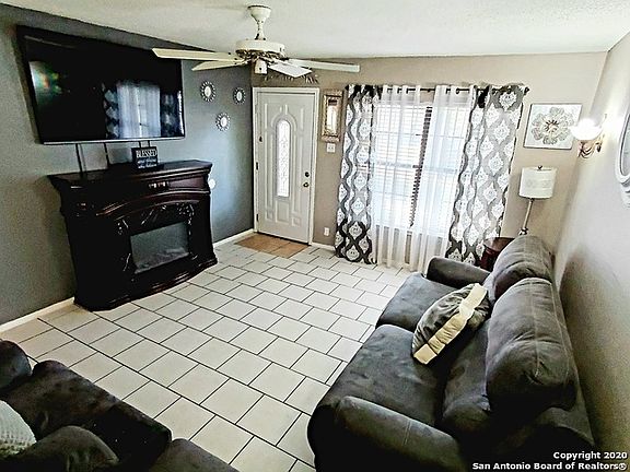 2nd image of 5123 Charolais Dr