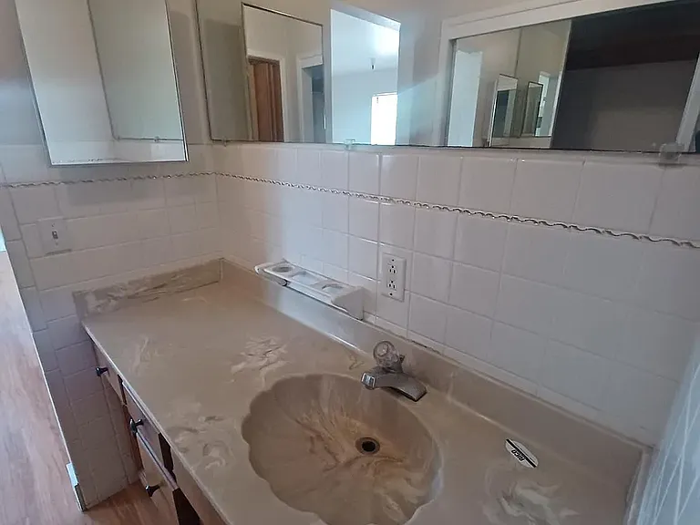 902 3rd St #9 — Photo 6