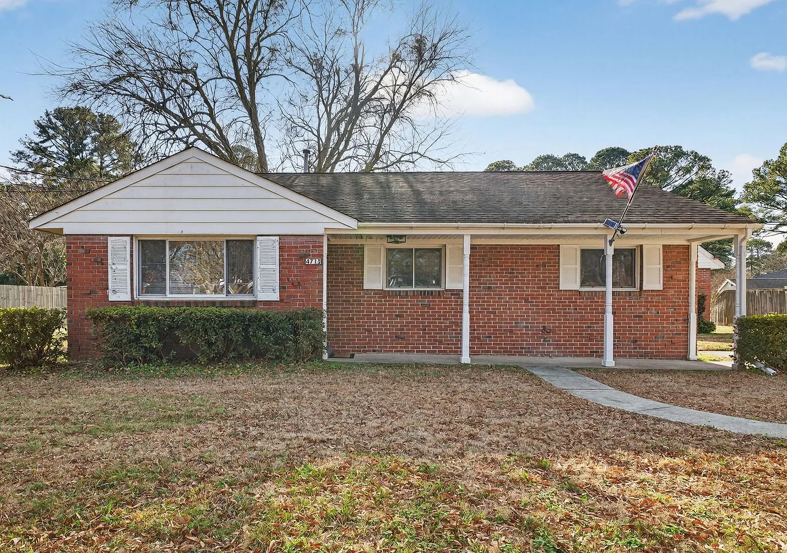 Charming Brick Ranch in the Heart of Churchland — Photo 1