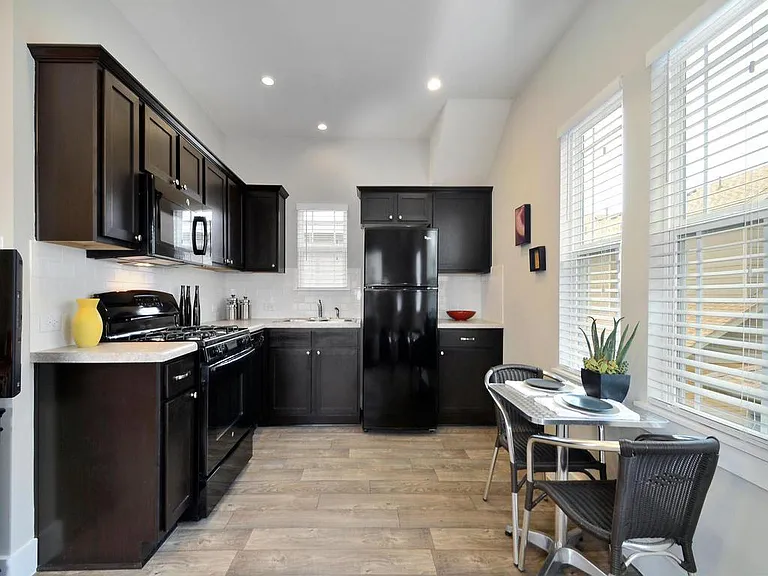 912 Sugaree Ave #B — Photo 16