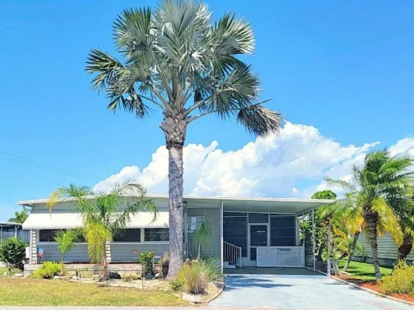 197 3rd St E, Nokomis, FL 34275